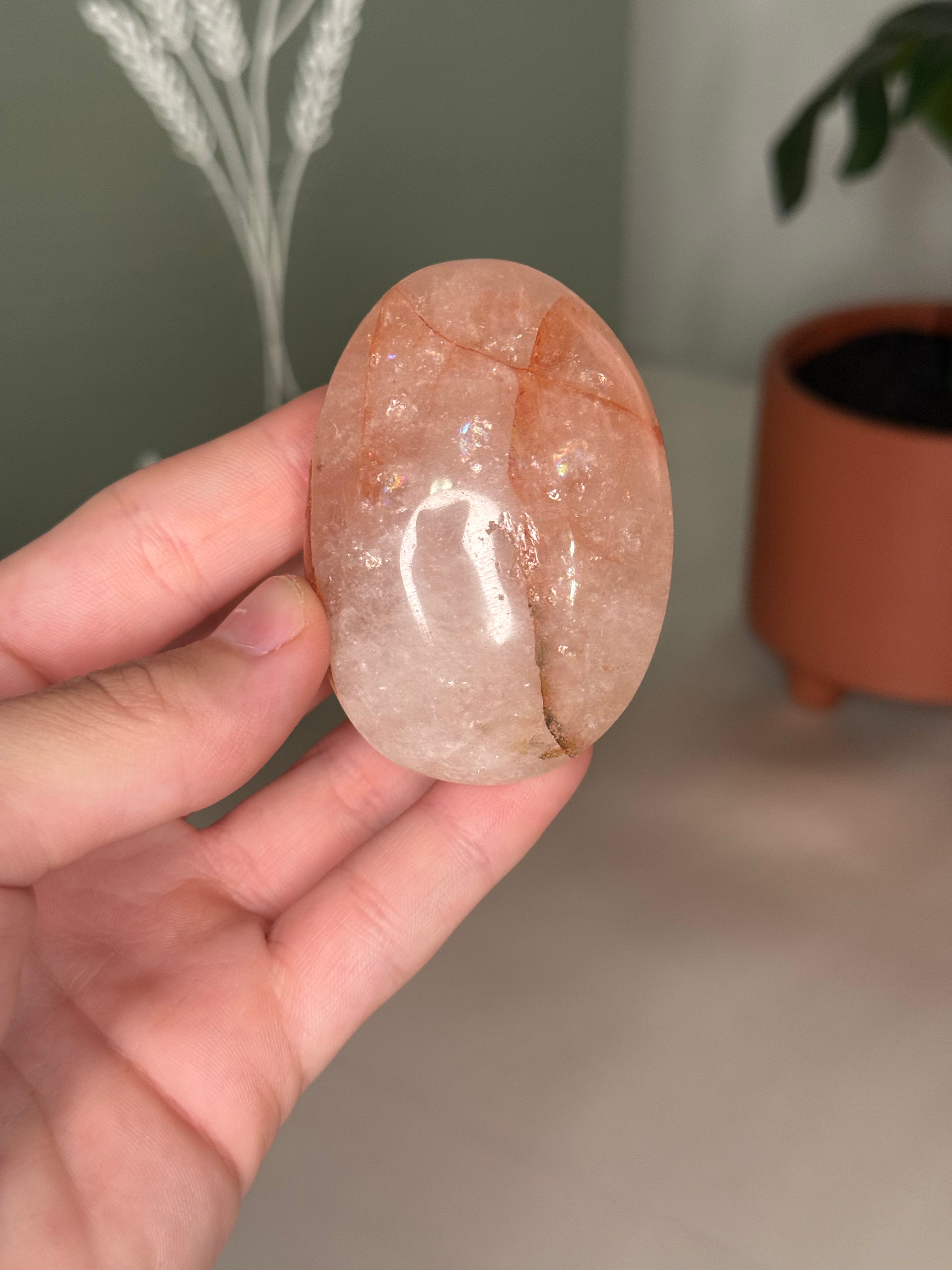 Choose your palm stone!