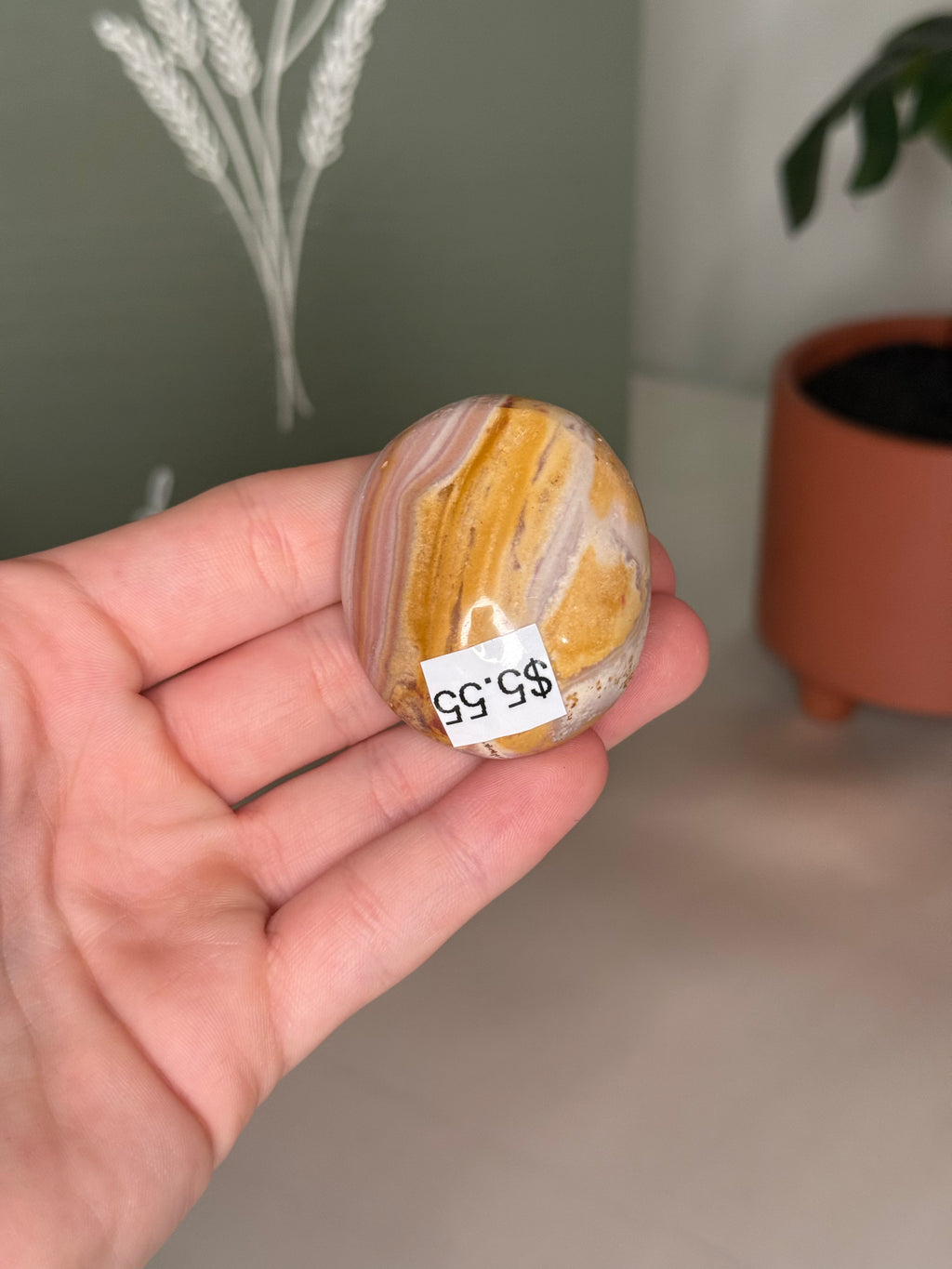 Choose your palm stone!