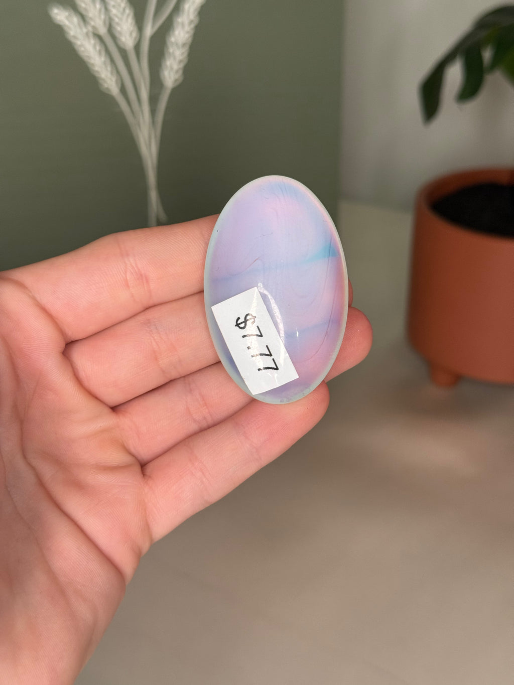 Choose your palm stone!