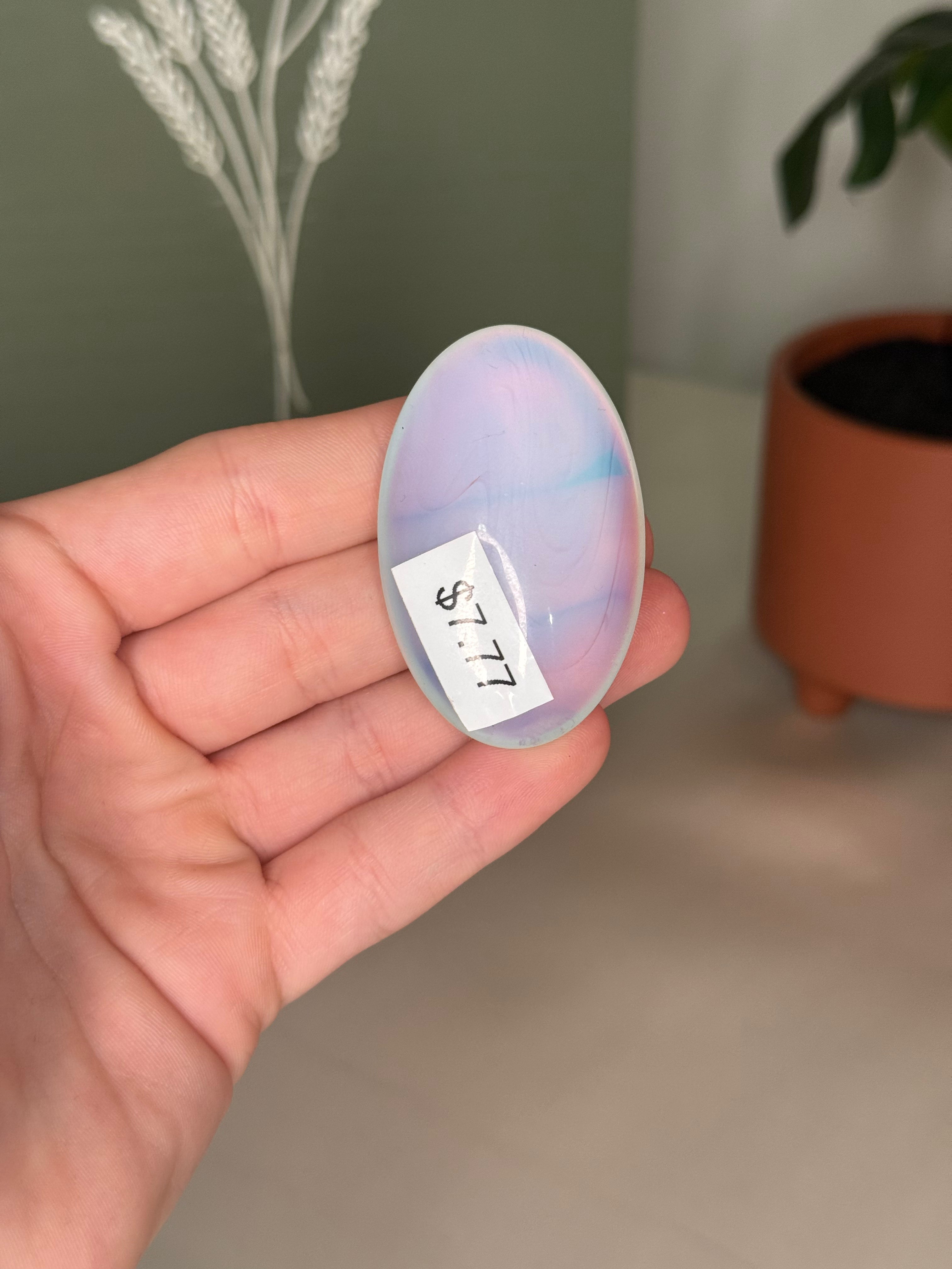 Choose your palm stone!
