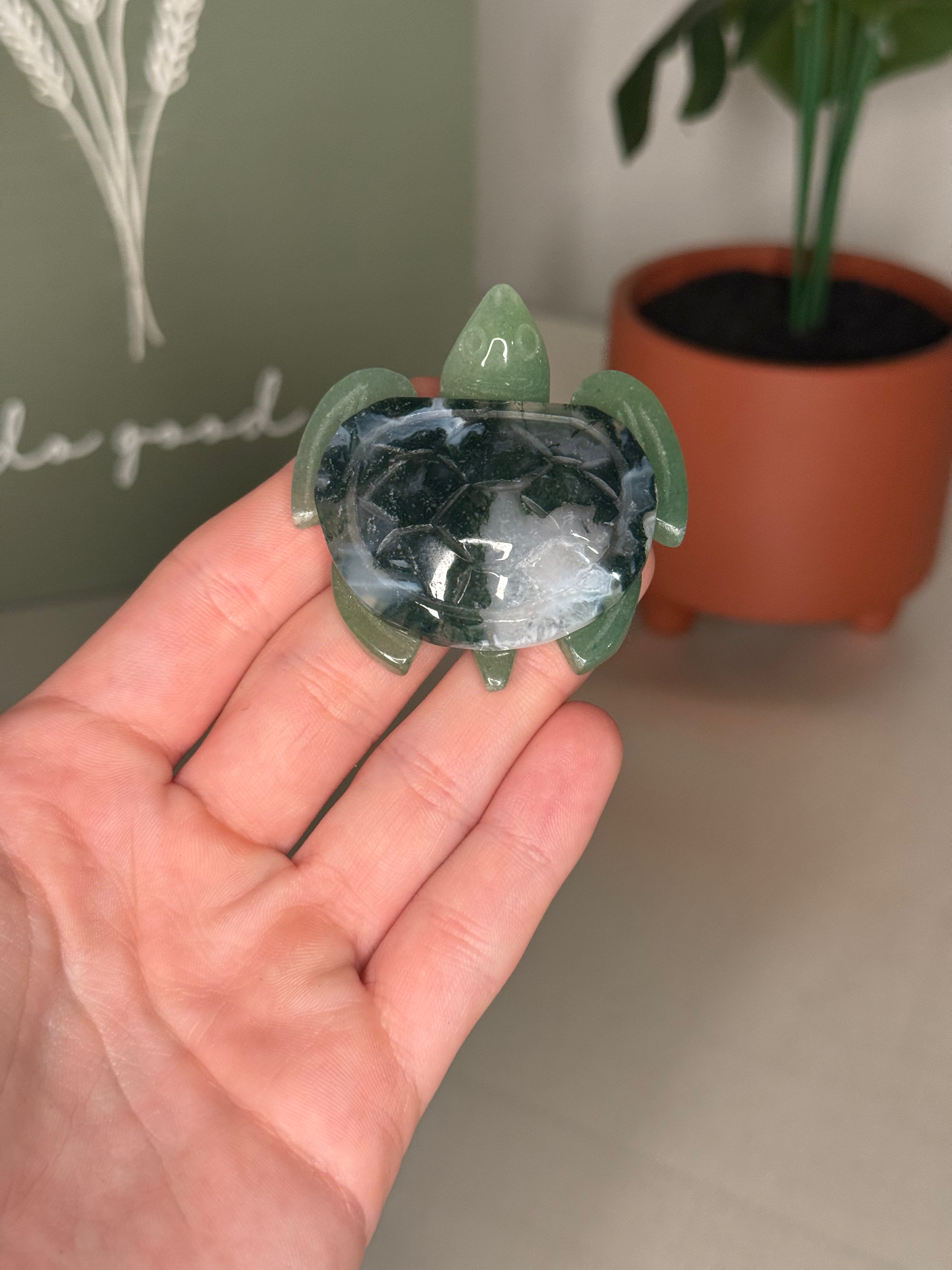 Moss agate turtle