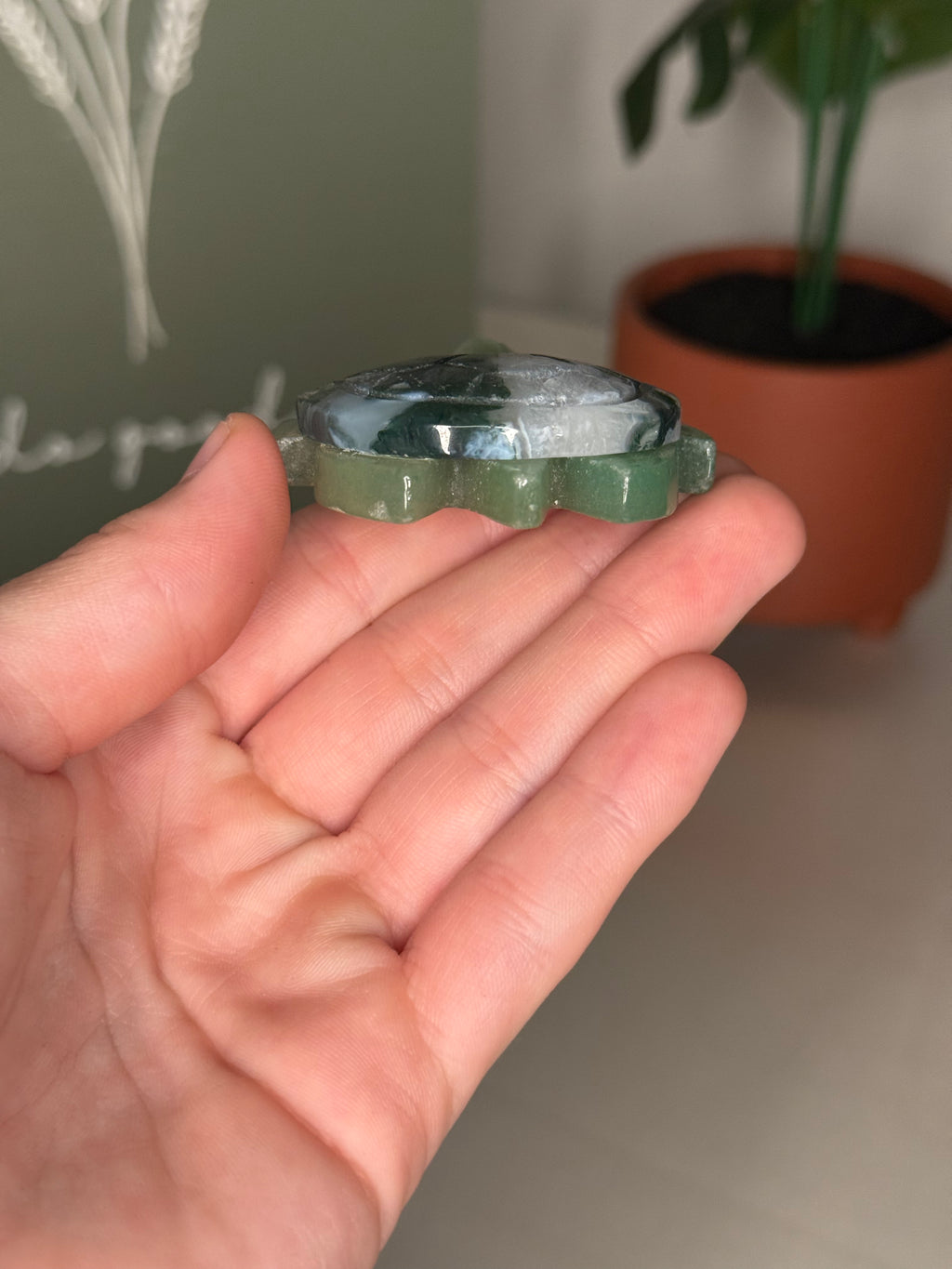 Moss agate turtle