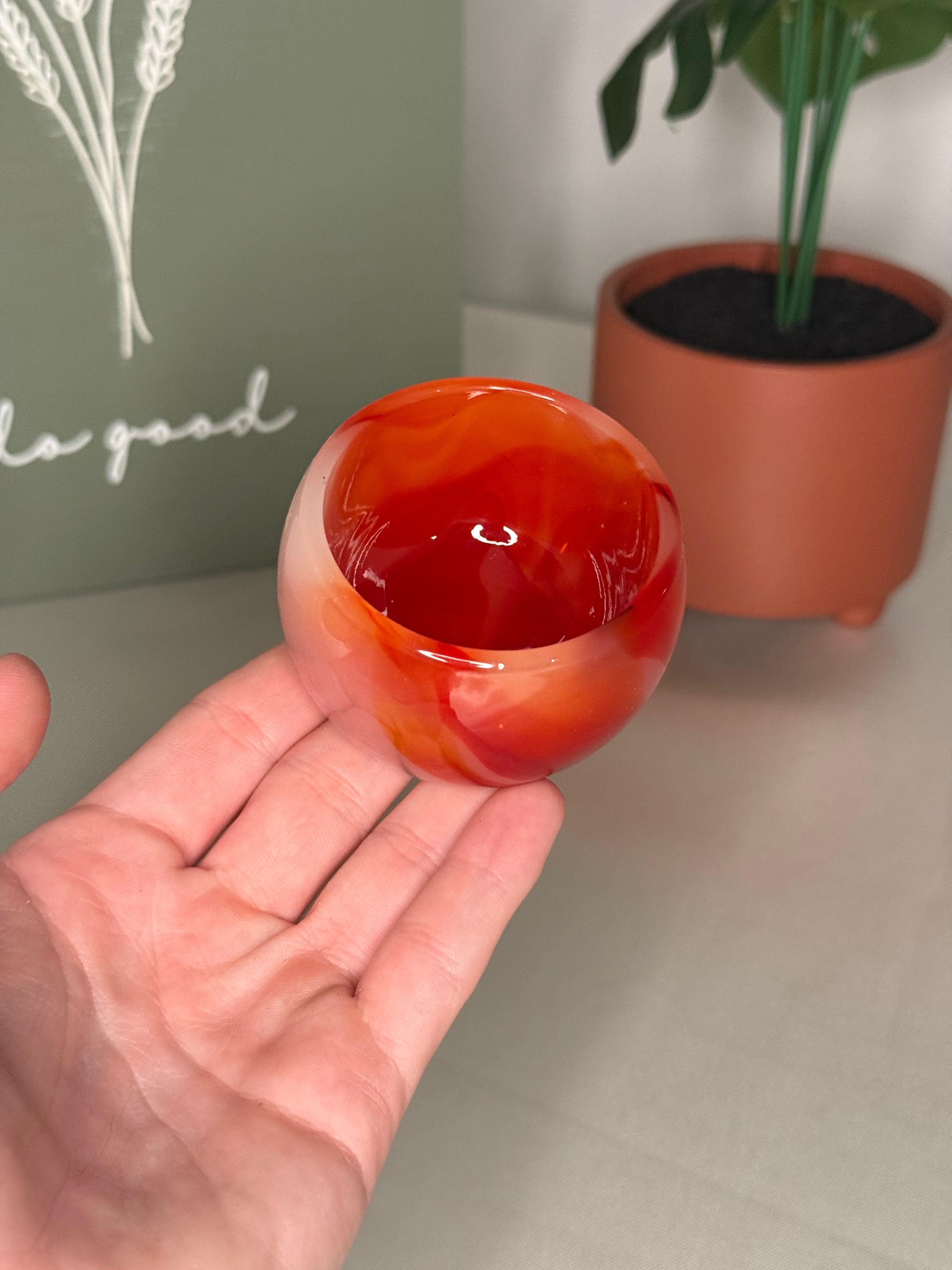 Agate bowl