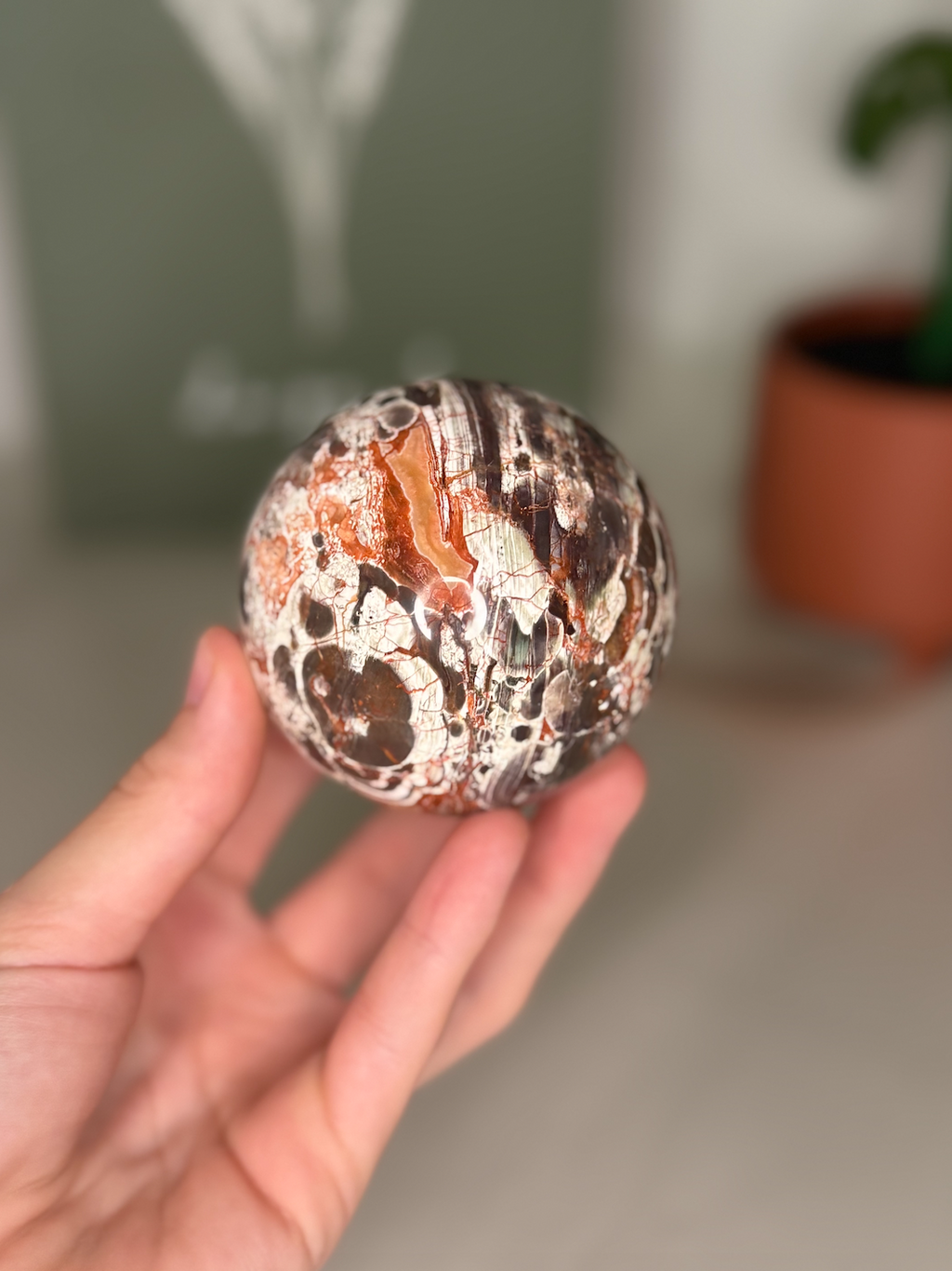 Money agate sphere
