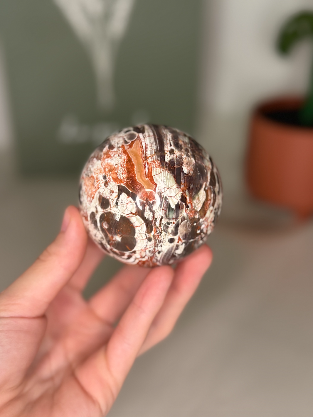 Money agate sphere