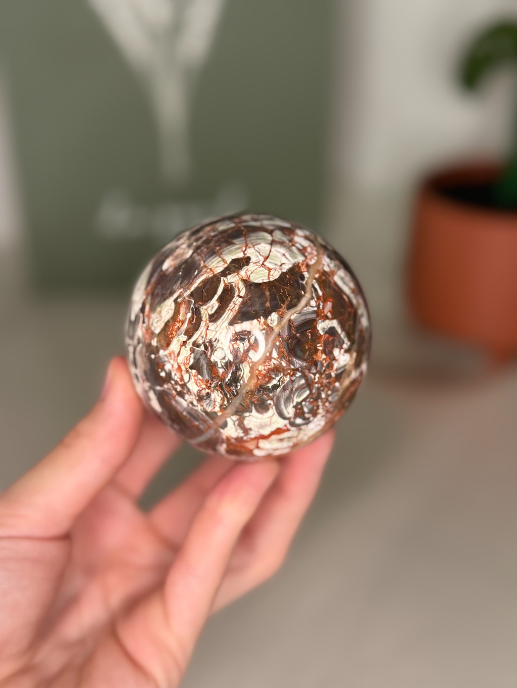 Money agate sphere